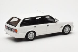 BMW 325i E30 Touring M Package ホワイト Otto 1:18 OT238 レジン - 画像 2/5