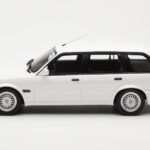BMW 325i E30 Touring M Package ホワイト Otto 1:18 - image 3 of 5