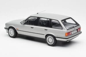 BMW 325i E30 Touring シルバー Norev 1:18 183216 メタル - 画像 5/6