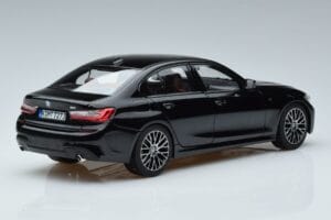 BMW 330i G20 ブラックメタリック Norev 1:18 183277 メタル - 画像 3/7
