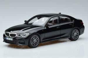 BMW 330i G20 ブラックメタリック Norev 1:18 183277 メタル