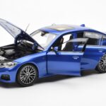 BMW 330i G20 Portimao ブルー Metallic Norev 1:18 - image 2 of 8