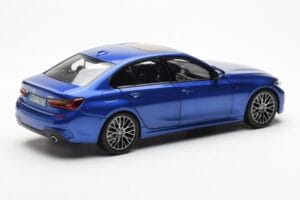 BMW 330i G20 Portimao ブルー Metallic Norev 1:18 80432450999 メタル - 画像 3/8