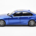 BMW 330i G20 Portimao ブルー Metallic Norev 1:18 - image 4 of 8