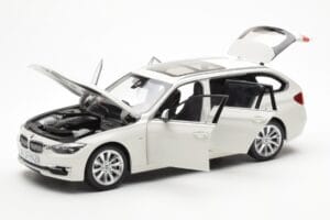 BMW 335i F31 Touring アルパインホワイト Paragon 1:18 80432244242 メタル - 画像 2/8