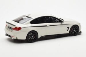 BMW 435i F32 M Performance Package ホワイト GT Spirit 1:18 GT710 レジン - 画像 2/6