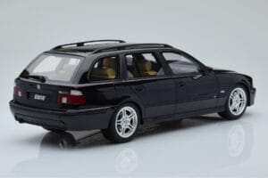 BMW 540 E39 Touring M Package ブラック Otto 1:18 OT1013 レジン - 画像 2/6