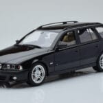 BMW 540 E39 Touring M Package ブラック Otto 1:18