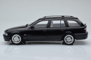 BMW 540 E39 Touring M Package ブラック Otto 1:18 OT1013 レジン - 画像 3/6