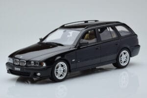 BMW 540 E39 Touring M Package ブラック Otto 1:18