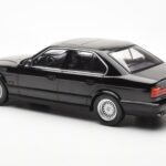 BMW 540i E34 ブラック Metallic MCG 1:18 - image 5 of 6