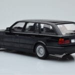 BMW 540i E34 Touring ブラックメタリック MCG 1:18 - image 5 of 6