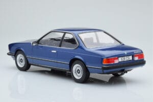 BMW 628 CSi E24 ブルー MCG 1:18 MCG18164 メタル - 画像 4/5
