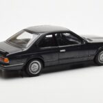 BMW 635 CSi E24 ダイアマント ブラック メタリック AUTOart 1:18 - image 3 of 8
