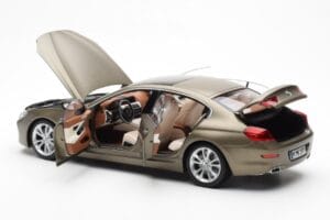 BMW 650i F06 グランクーペ フローズンブロンズ メタリック Paragon 1:18 80432218742 メタル - 画像 5/8