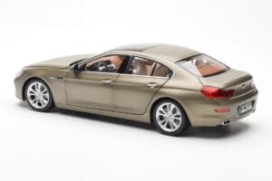 BMW 650i F06 グランクーペ フローズンブロンズ メタリック Paragon 1:18 80432218742 メタル - 画像 7/8