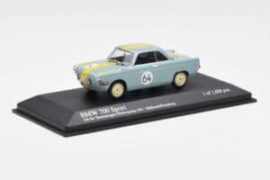 BMW 700 Sport #64 Hulbusch / Stausberg 12 Hours of Nurburgring 1961 Minichamps 1:43 400612364 メタル - 画像 2/4