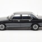 BMW 733i E23 ブラック Metallic KK-Scale 1:18 - image 3 of 6
