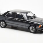BMW 733i E23 ブラック Metallic KK-Scale 1:18 - image 4 of 6