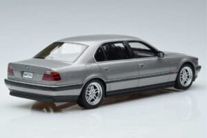 BMW 7 Series E38 750iL Otto 1:18 OT952 レジン - 画像 2/6