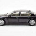BMW 760Li E66 ブラック Kyosho 1:18 - image 4 of 9