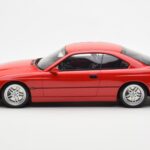 BMW 850 CSi E31 レッド Otto 1:18 - image 3 of 6