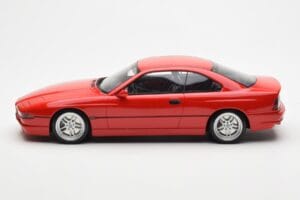 BMW 850 CSi E31 レッド Otto 1:18 OT158 レジン - 画像 3/6