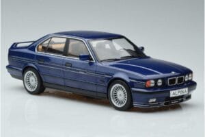 BMW Alpina B10 4.6 E34 ブルー MCG 1:18 MCG18230 メタル - 画像 4/6