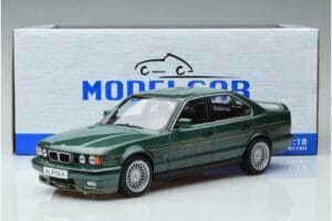 BMW Alpina B10 4.6 E34 グリーン MCG 1:18 MCG18229 メタル - 画像 6/6