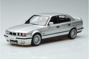 BMW Alpina B10 4.6 E34 シルバー MCG 1:18 MCG18231 メタル