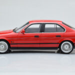 BMW Alpina B10 E34 Biturbo レッド Otto 1:18 - image 3 of 6