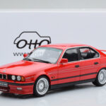 BMW Alpina B10 E34 Biturbo レッド Otto 1:18 - image 6 of 6