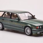 BMW Alpina B10 E34 Touring ダークグリーン MCG 1:18 - image 4 of 6