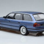 BMW Alpina B10 E34 4.0 Touring ブルー Otto 1:18 OT944 レジン - image 5 of 6