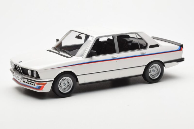 BMW M535i E12 ホワイト Norev 1:18