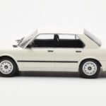 BMW M535i E28 ホワイト Norev 1:18 - image 3 of 6