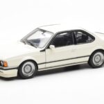 BMW M635 CSi E24 ホワイト ディーラーエディション AUTOart 1:18