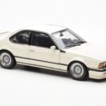 BMW M635 CSi E24 ホワイト ディーラーエディション AUTOart 1:18 - image 6 of 8