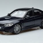 BMW M3 F80 Competition ブルー Norev 1:18 183236 メタル