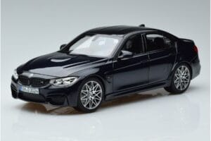 BMW M3 F80 Competition ブルー Norev 1:18 183236 メタル