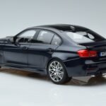 BMW M3 F80 Competition ブルー Norev 1:18 183236 メタル - image 6 of 7