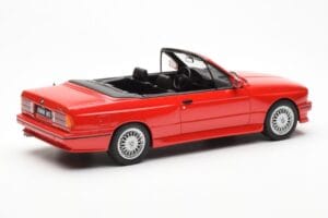 BMW M3 E30 カブリオレ レッド Otto 1:18 OT077 レジン - 画像 2/6