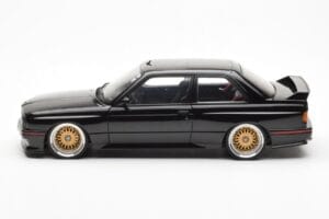 BMW M3 E30 Sport Evolution ブラック カスタムホイール AUTOart 1:18 70562 メタル - 画像 4/8