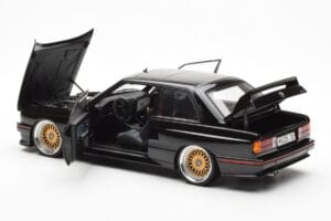 BMW M3 E30 Sport Evolution ブラック カスタムホイール AUTOart 1:18 70562 メタル - 画像 5/8