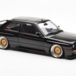BMW M3 E30 Sport Evolution ブラック カスタムホイール AUTOart 1:18 - image 6 of 8