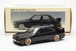 BMW M3 E30 Sport Evolution ブラック カスタムホイール AUTOart 1:18 70562 メタル - 画像 8/8