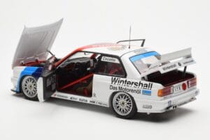 BMW M3 E30 #3 J. Cecotto Warsteiner DTM 1991 AUTOart 1:18 89145 メタル - 画像 5/8