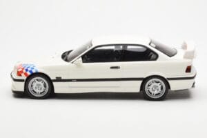 BMW M3 E36 Lightweight ホワイト Otto 1:18 OT569 レジン - 画像 3/6