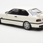 BMW M3 E36 Lightweight ホワイト Otto 1:18 - image 5 of 6