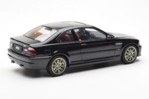 BMW M3 E46 ブラック AUTOart 1:18 70541 メタル - 画像 3/8